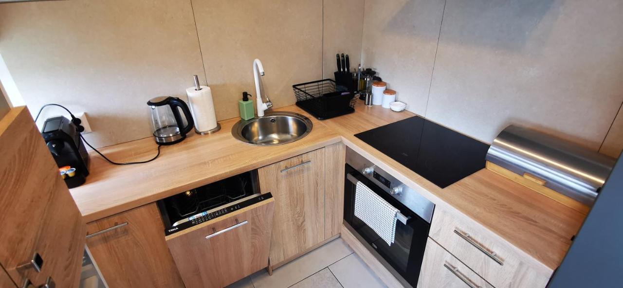 Klimatyczny Apartament Nr 8 Z Widokiem Na Gory Sowie Bielawa  Exterior photo